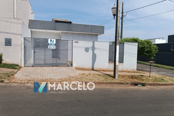 Casa 43.34m Umuarama-PR 363