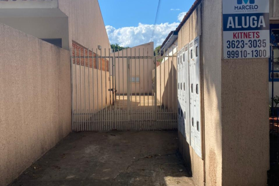 Kitnet 0m Umuarama-PR 564