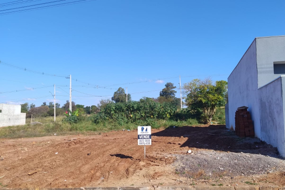 Terreno 144m Umuarama-PR 565