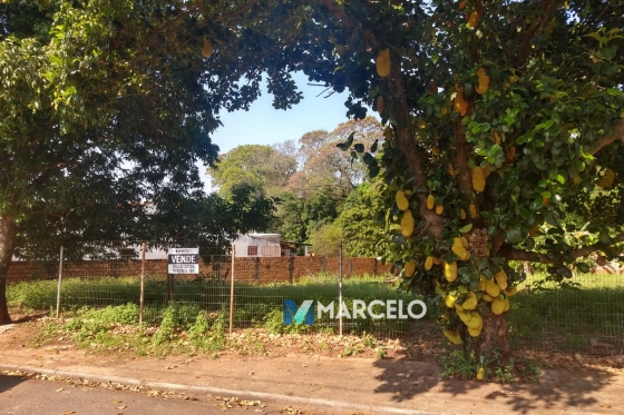 Terreno 708.84m Umuarama-PR 332